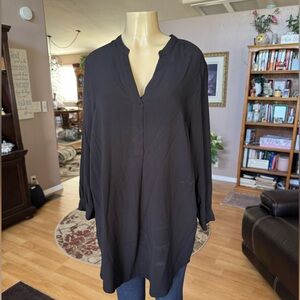 H&M black long sleeve Vneck tunic-size 10
